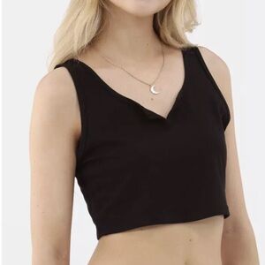 NO BOUNDARIES Cropped Tank Top Size Large 11-13 Juniors Black NWOT